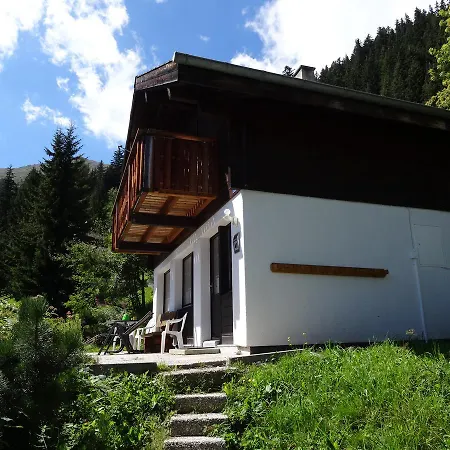 Tschuggen Holiday home *