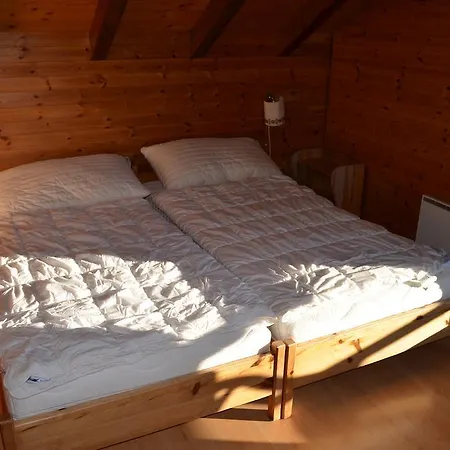 Nyaraló Ferienhaus Tschuggen *