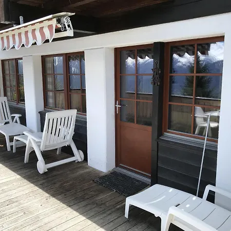 Nyaraló Ferienhaus Tschuggen