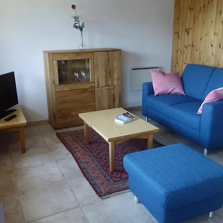 Ferienhaus Tschuggen Nyaraló